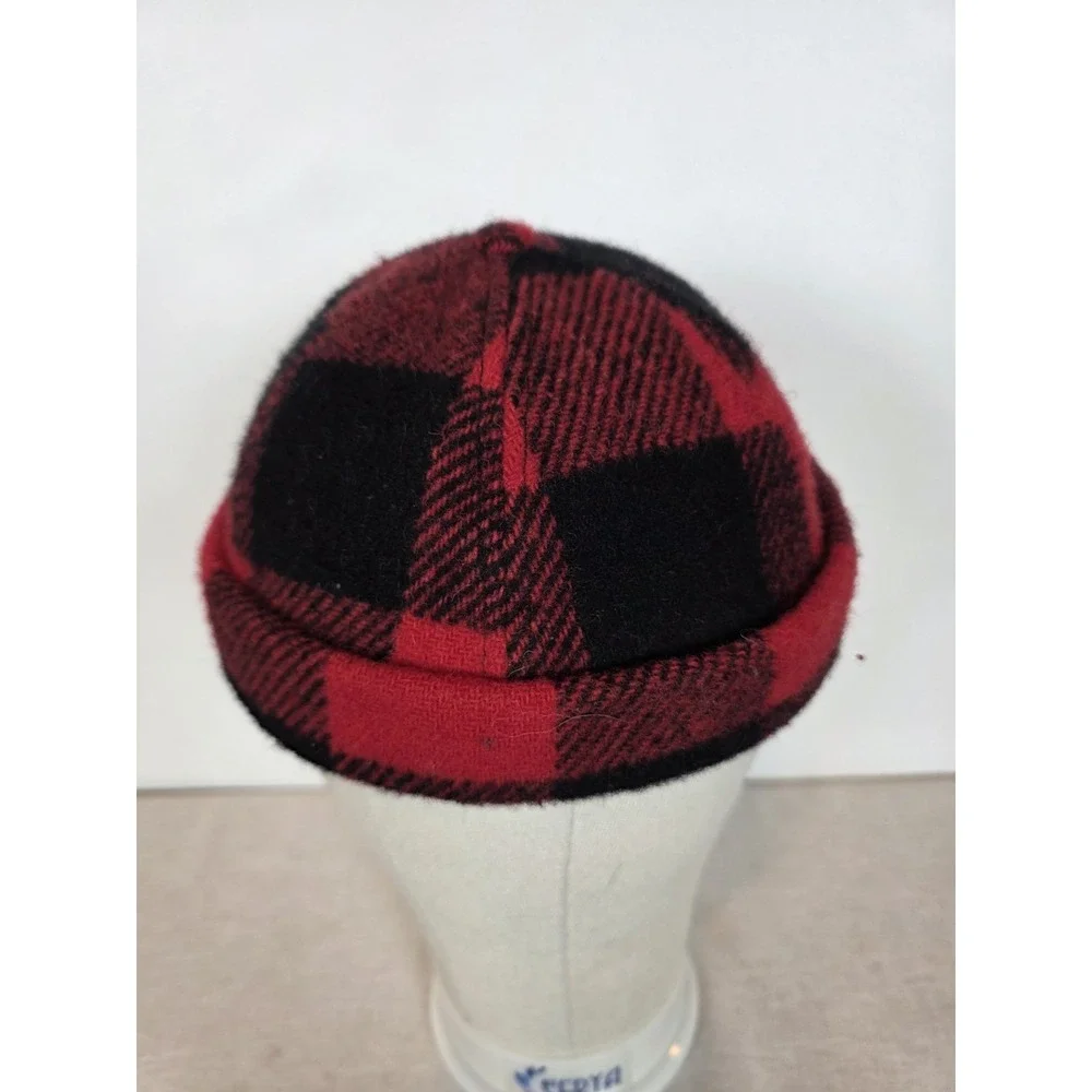 Crowncap Hat Red Black Buffalo Plaid  M/L‎ Miki Hat